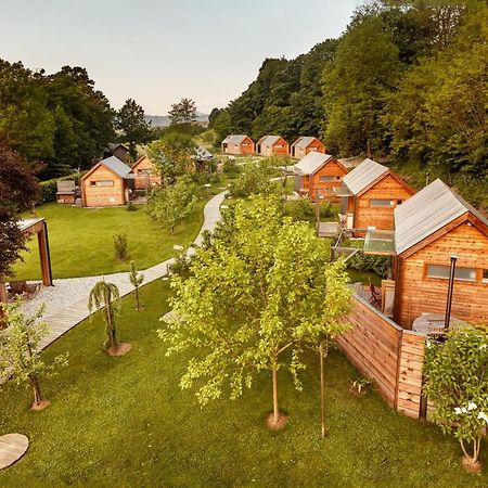 Glamping Mountain Fairy Tale Villa Bistrica pri Trzicu Kültér fotó