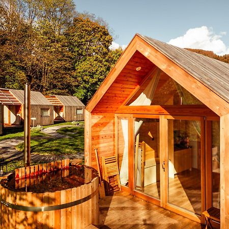 Glamping Mountain Fairy Tale Villa Bistrica pri Trzicu Kültér fotó