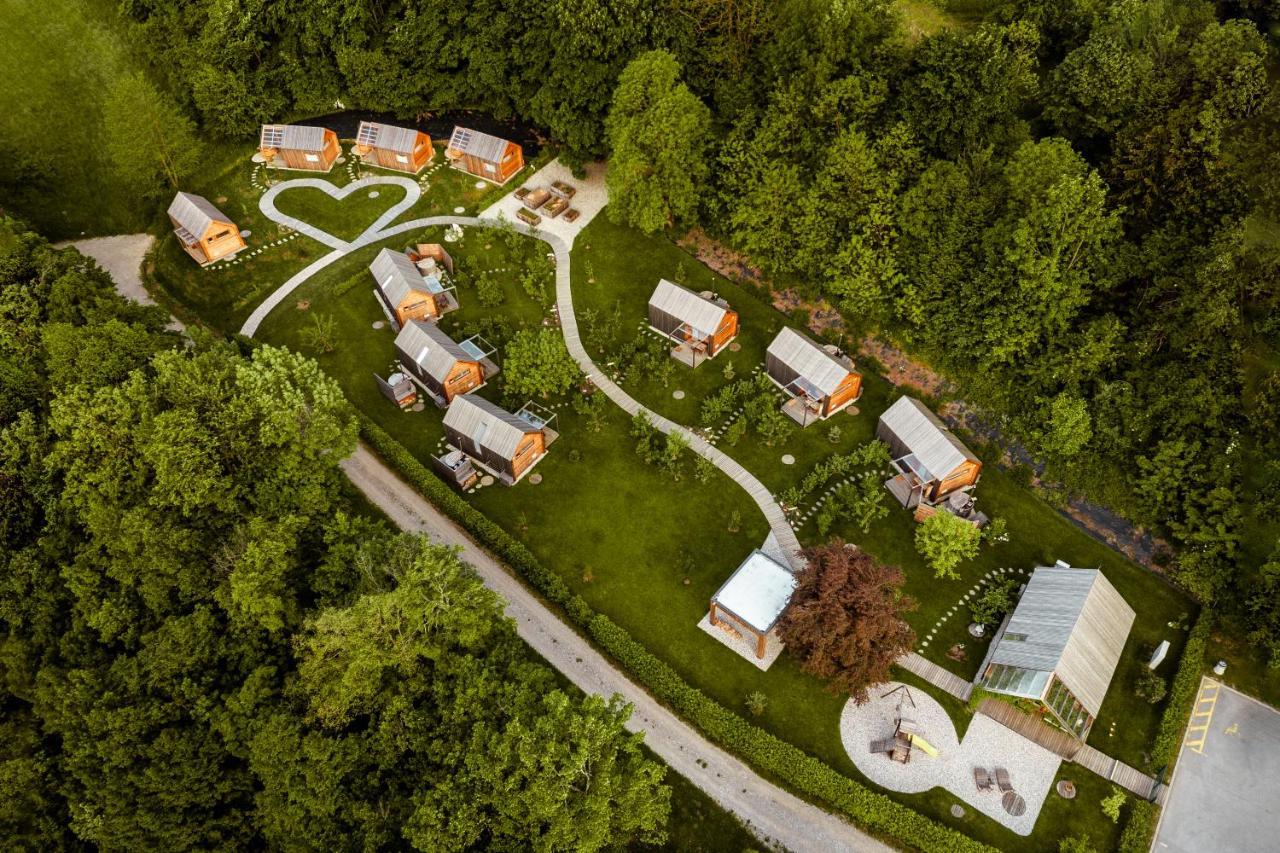 Glamping Mountain Fairy Tale Villa Bistrica pri Trzicu Kültér fotó