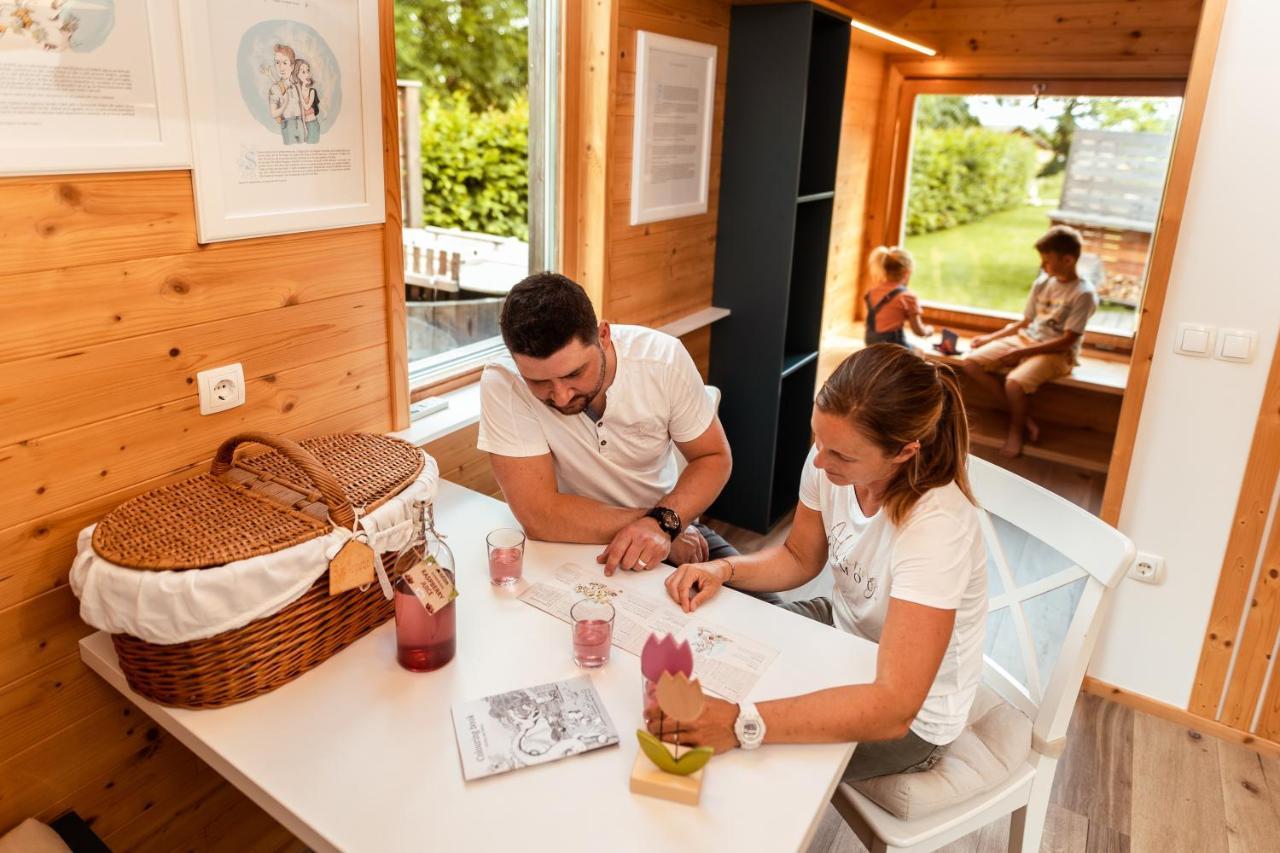 Glamping Mountain Fairy Tale Villa Bistrica pri Trzicu Kültér fotó