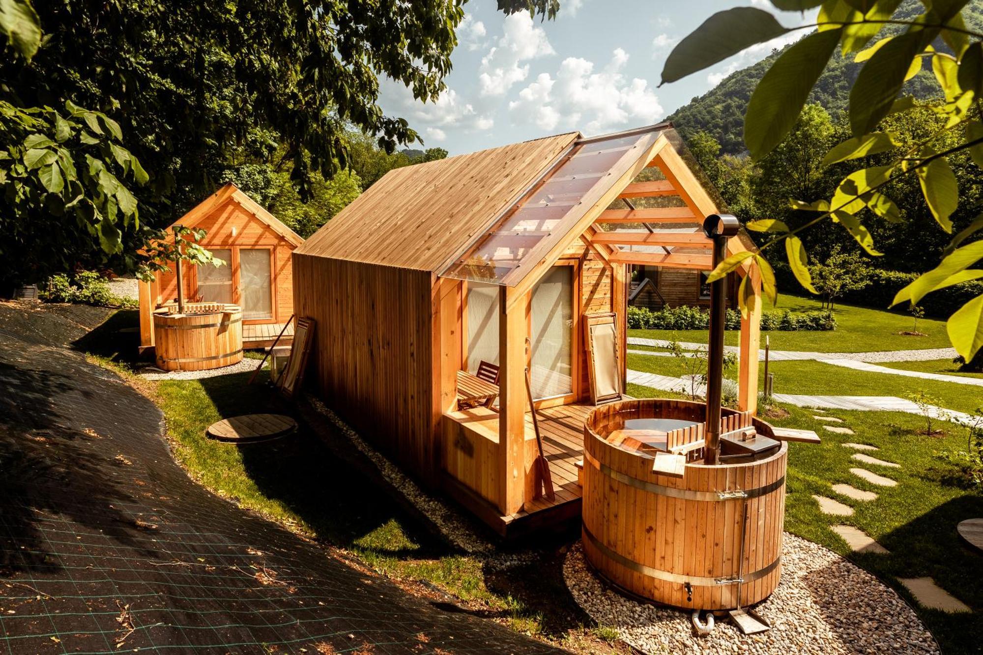 Glamping Mountain Fairy Tale Villa Bistrica pri Trzicu Kültér fotó