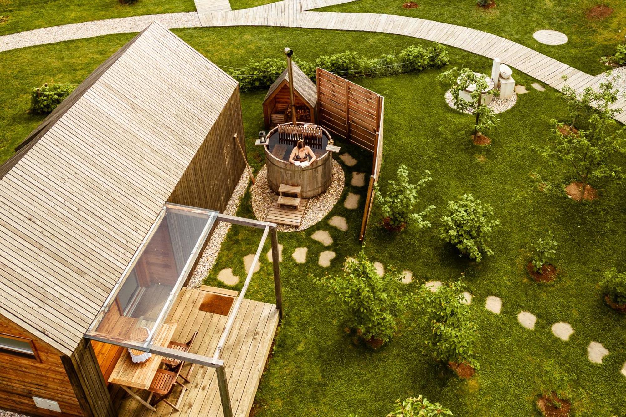 Glamping Mountain Fairy Tale Villa Bistrica pri Trzicu Kültér fotó